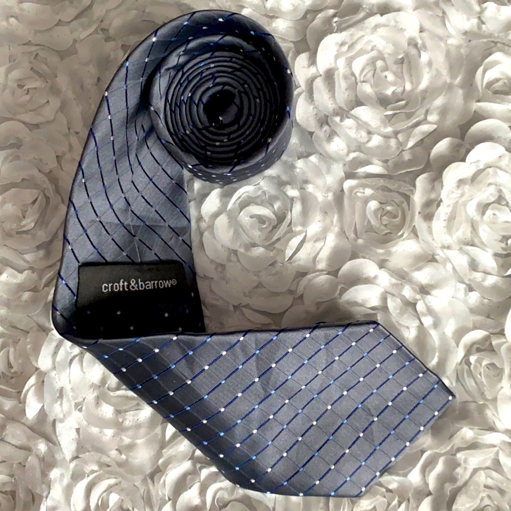 Croft & Barrow stain resistant silk tie